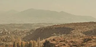 Yağmura Dayanıklı Çadır Kumaşları Nelerdir? En İyi Seçenekler!