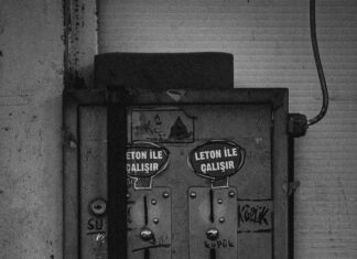 Yağmurluk İle Çadır Su Geçirmezliği Sağlanır Mı? Gerçekler!